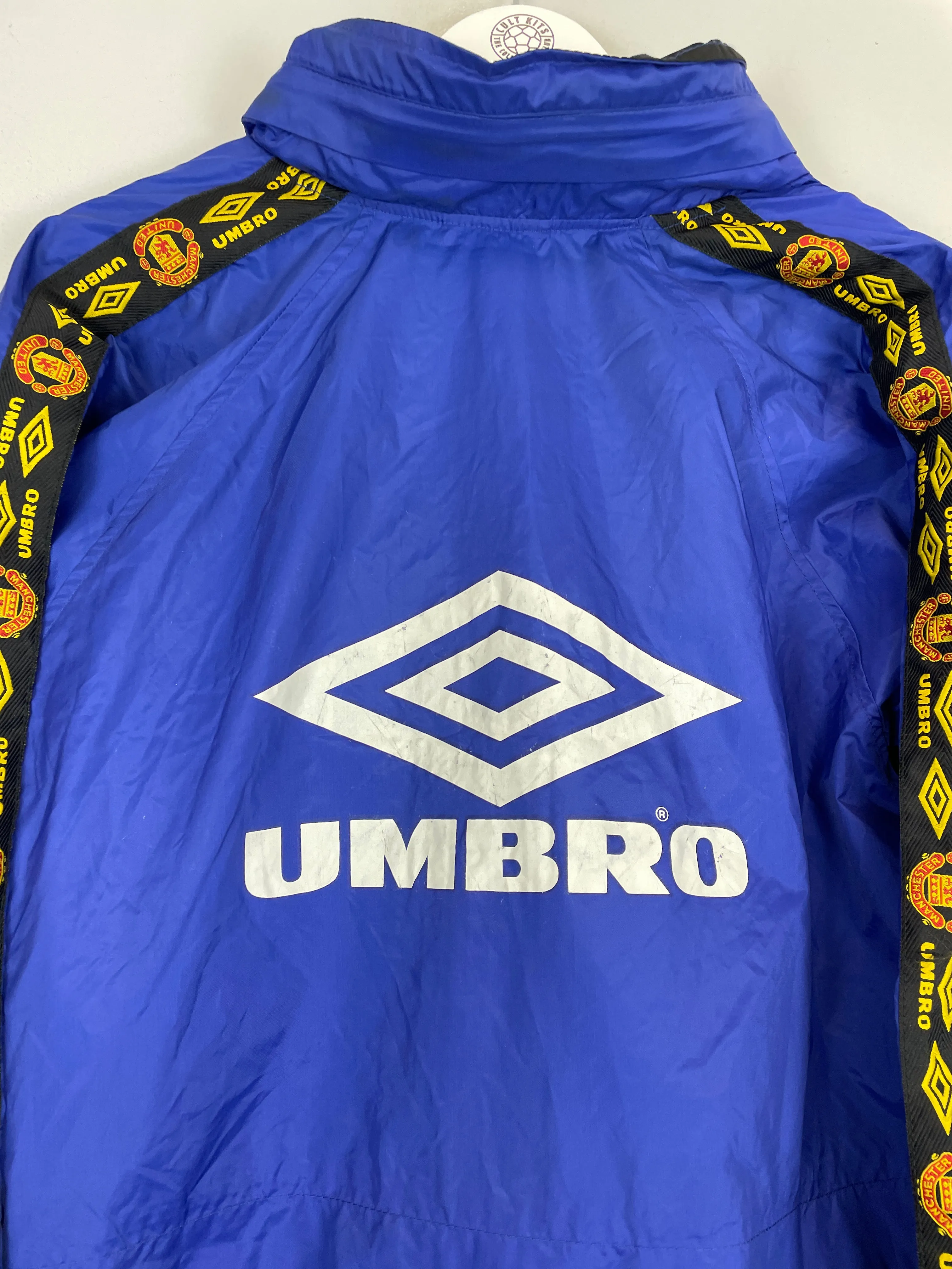 1996/98 MANCHESTER UNITED TRACK JACKET (L) UMBRO