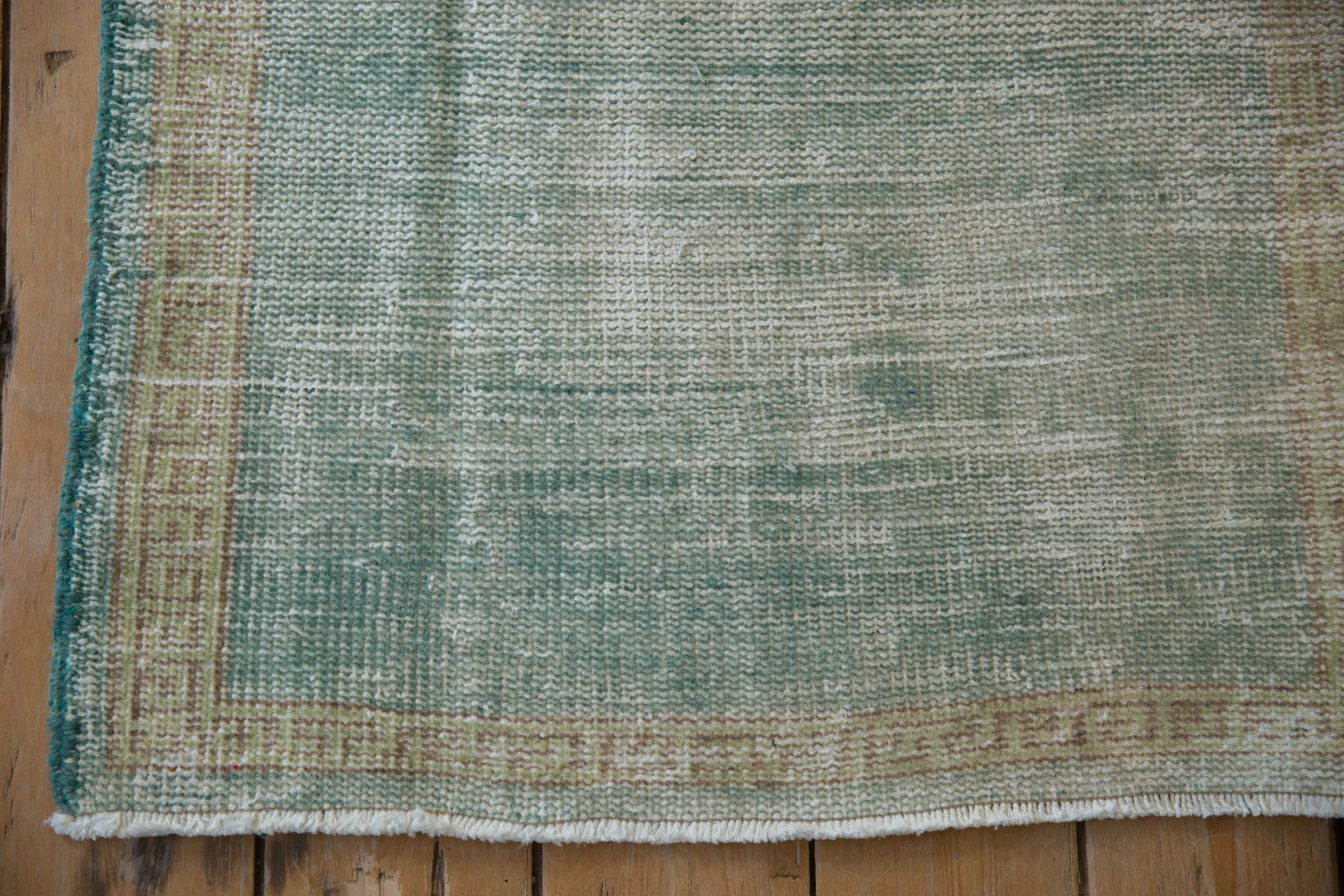 2.5x4.5 Vintage Distressed Oushak Rug