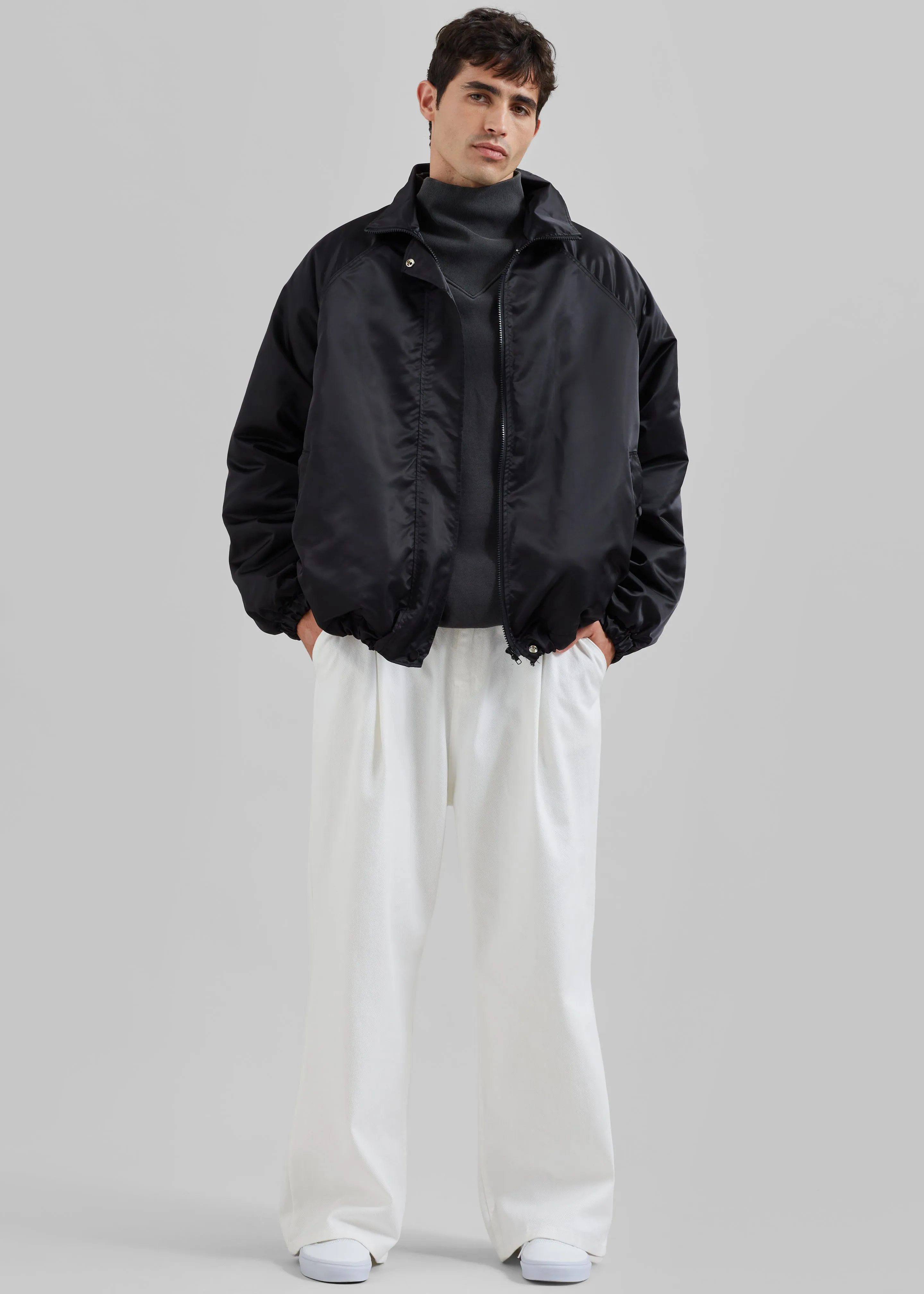 Abel Windbreaker - Black