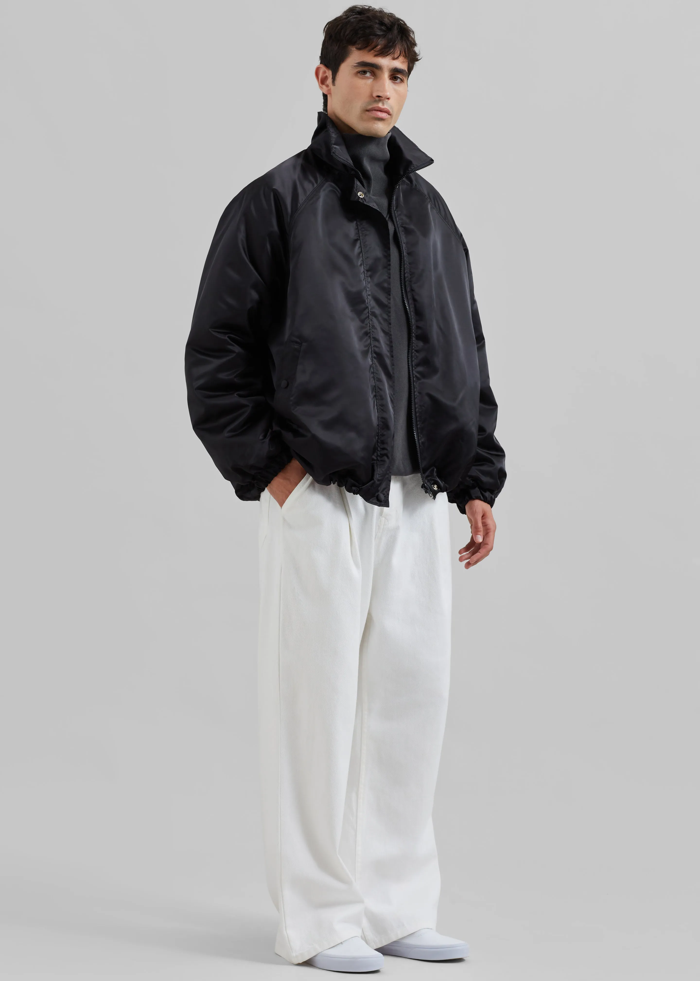 Abel Windbreaker - Black