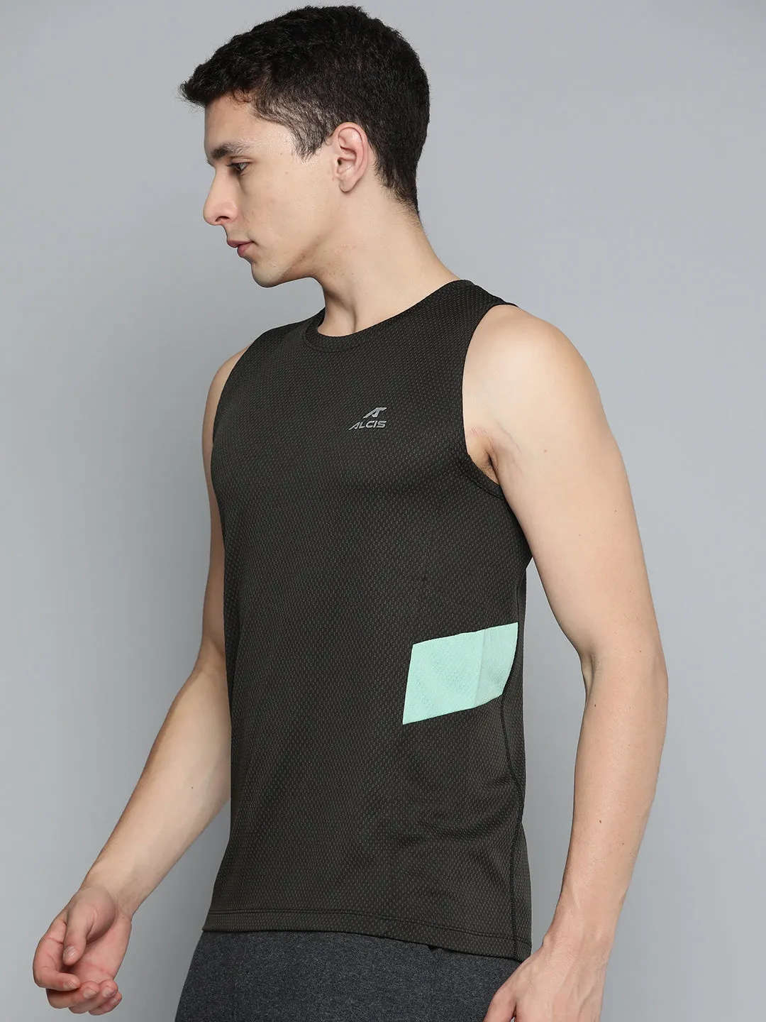 Alcis Men Dry Tech Slim Fit T-shirt