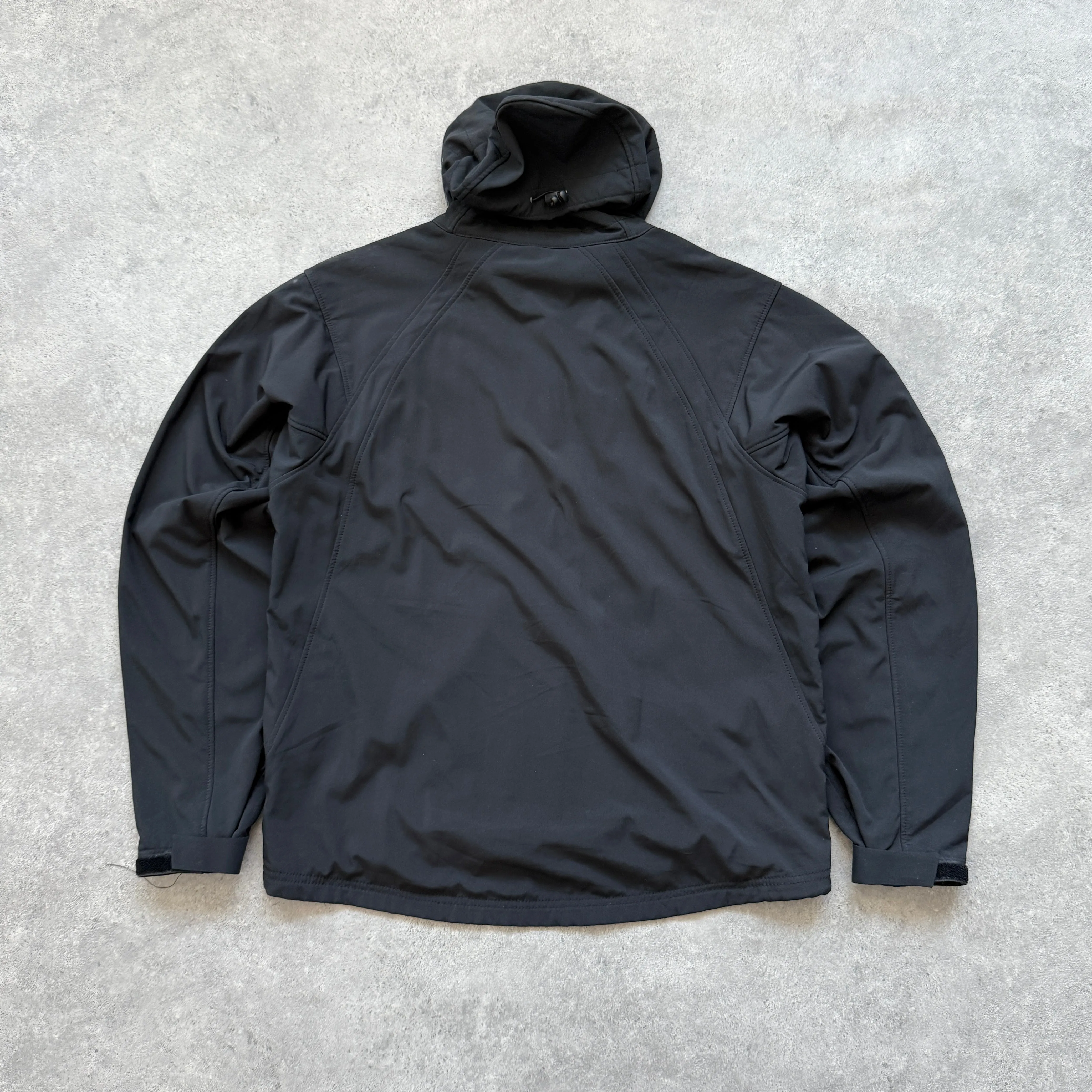 Arc’teryx RARE 2000s windstopper technical soft shell jacket (XL)