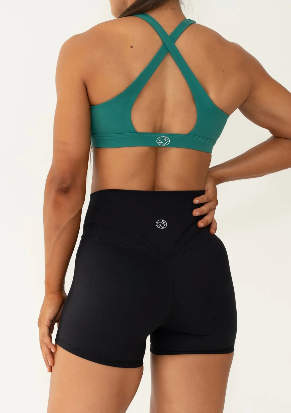 Born to Sirve shorts in Black