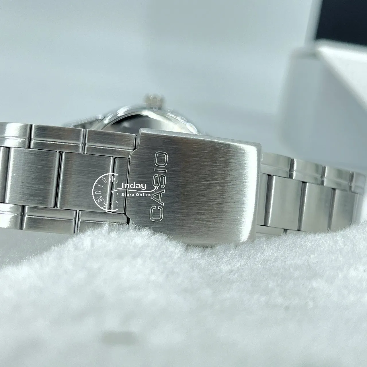 Casio Standard Men's Watch MTP-V005D-1B Silver Plated Stainless Steel Mineral Glass