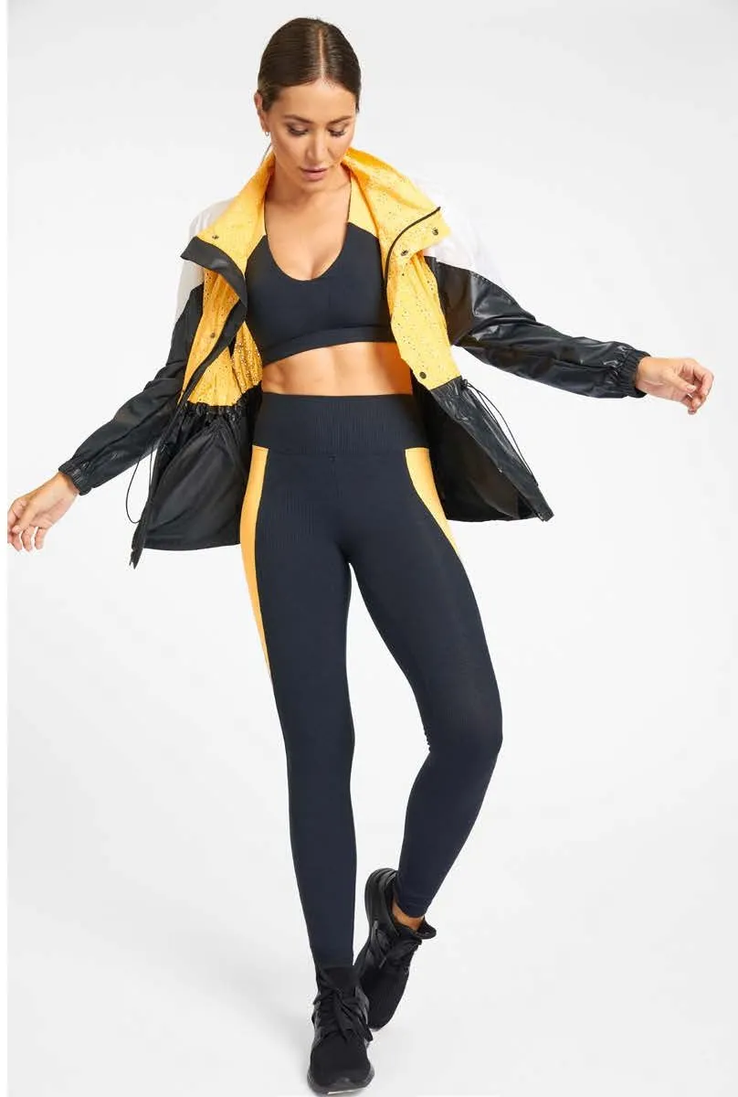 Eria Zypher Jacket - Black/White/Apricot