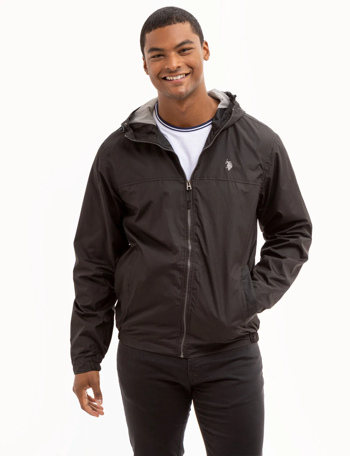 ESSENTIAL HOODED WINDBREAKER