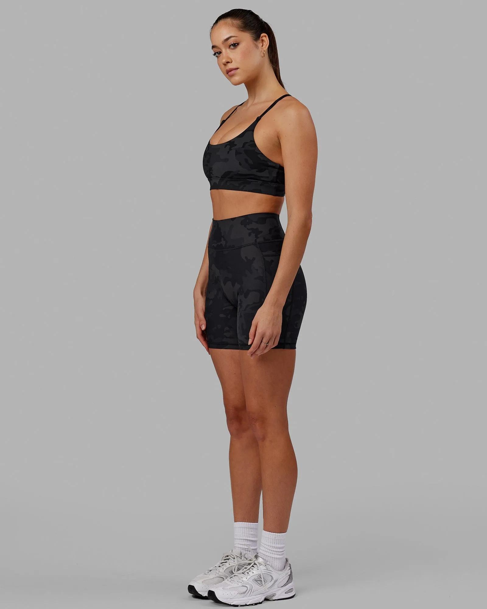 Fusion Mid Short Tights with Pockets - Black Camo