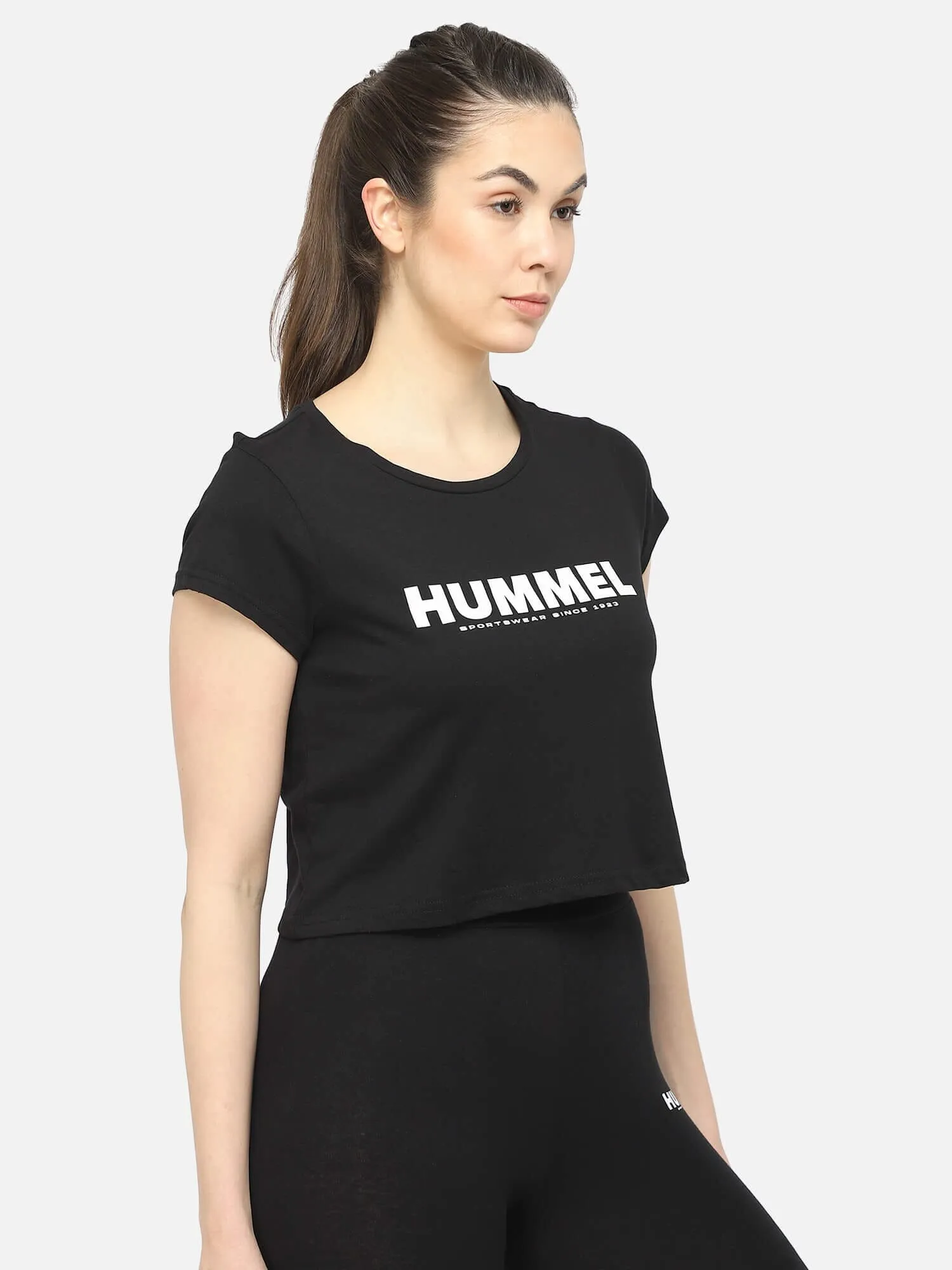 HUMMEL HMLLEGACY WOMAN CROPPED T-SHIRT