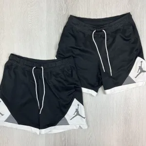 Jordan Mens Black Basketball Shorts Size Small (2 Pieces)