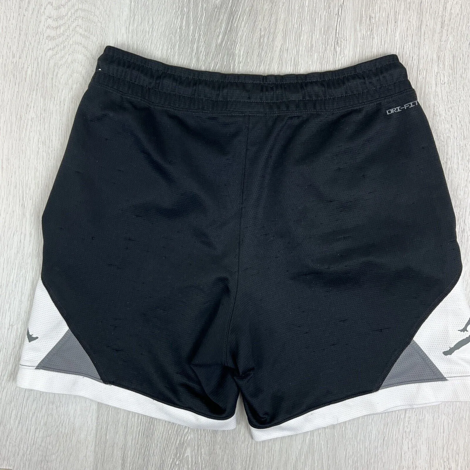 Jordan Mens Black Basketball Shorts Size Small (2 Pieces)