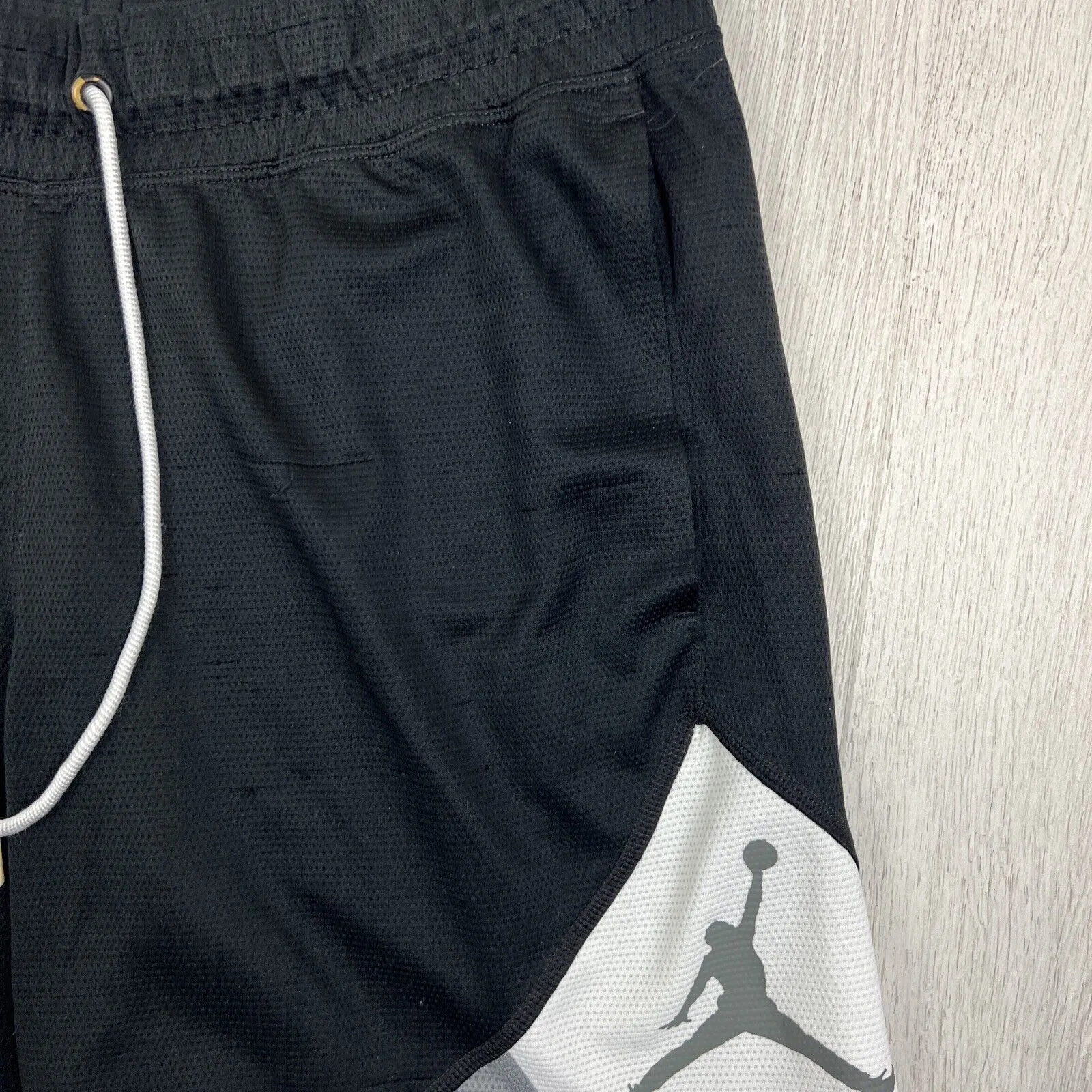 Jordan Mens Black Basketball Shorts Size Small (2 Pieces)