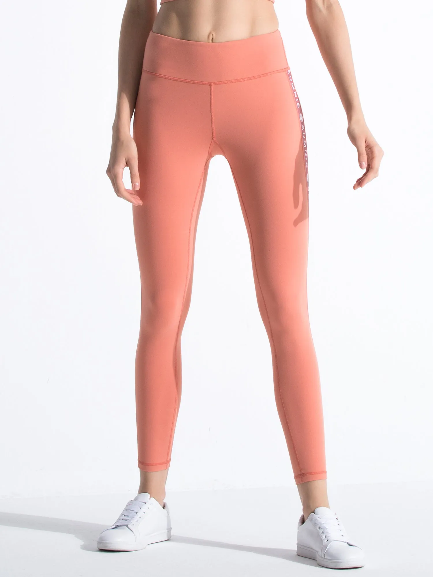LOGO PANTS, CALIFORNIA