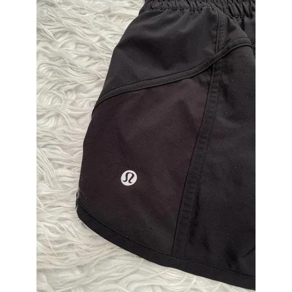 Lululemon Tracker Short V 4&quot; Black Sz 6 Athletic Running Yoga