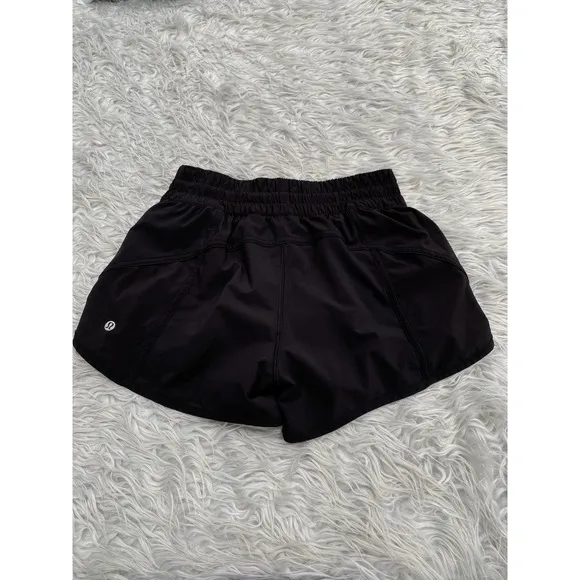 Lululemon Tracker Short V 4&quot; Black Sz 6 Athletic Running Yoga