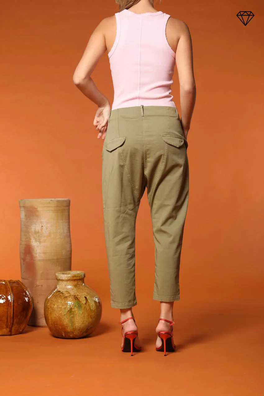 Malibu Jogger women's chino pants in gabardine carrot fit ①