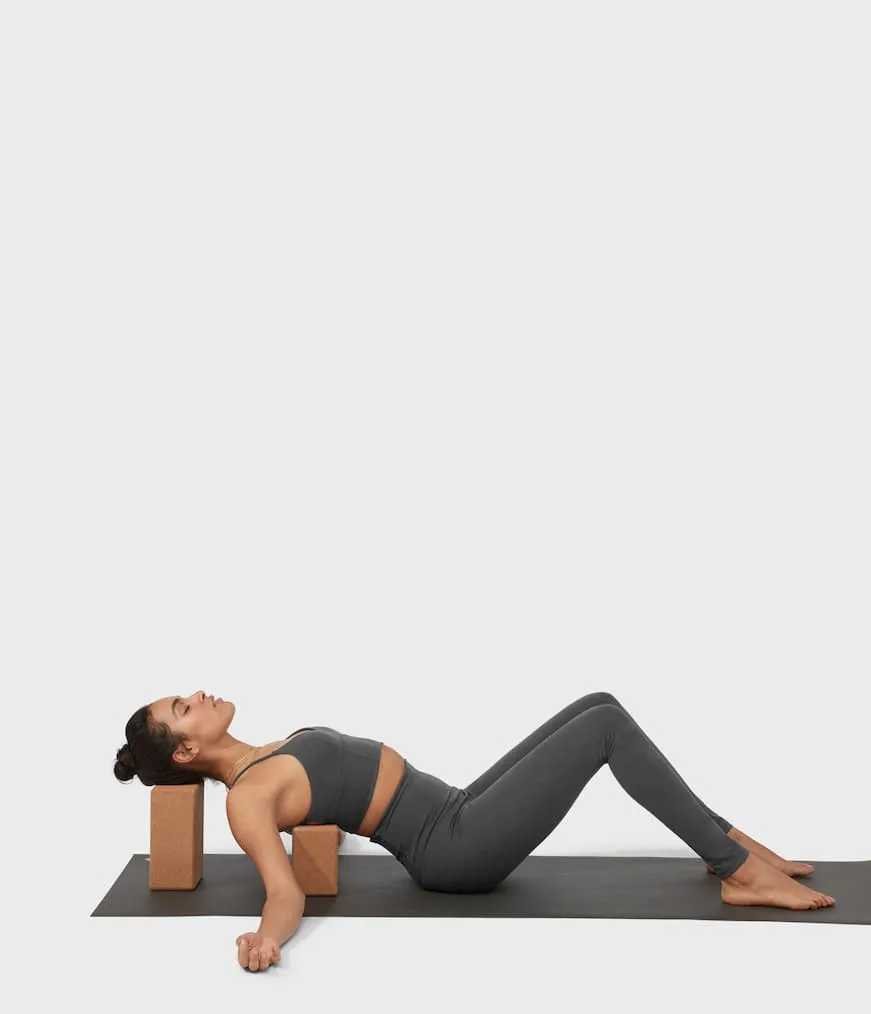 Manduka Apparel - Women's Foundation Legging - High Rise 7/8 W/Media Pocket1 - New Grey