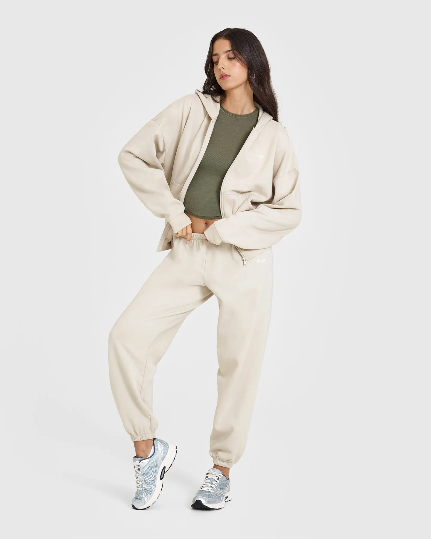 Mid Weight Zip Through Hoodie | Sand