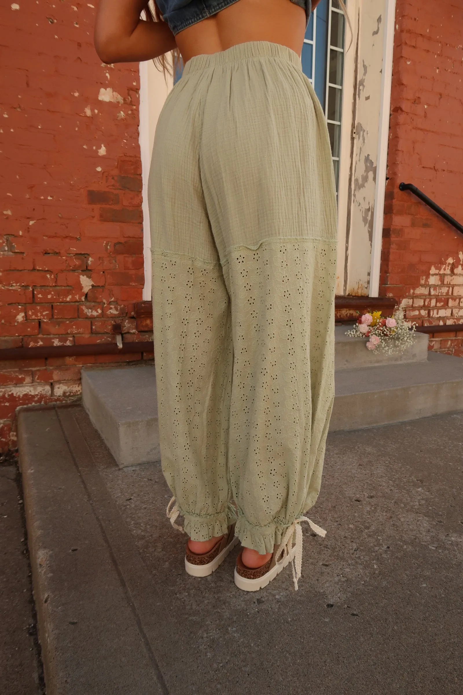 Pistachio Eylet Jogger