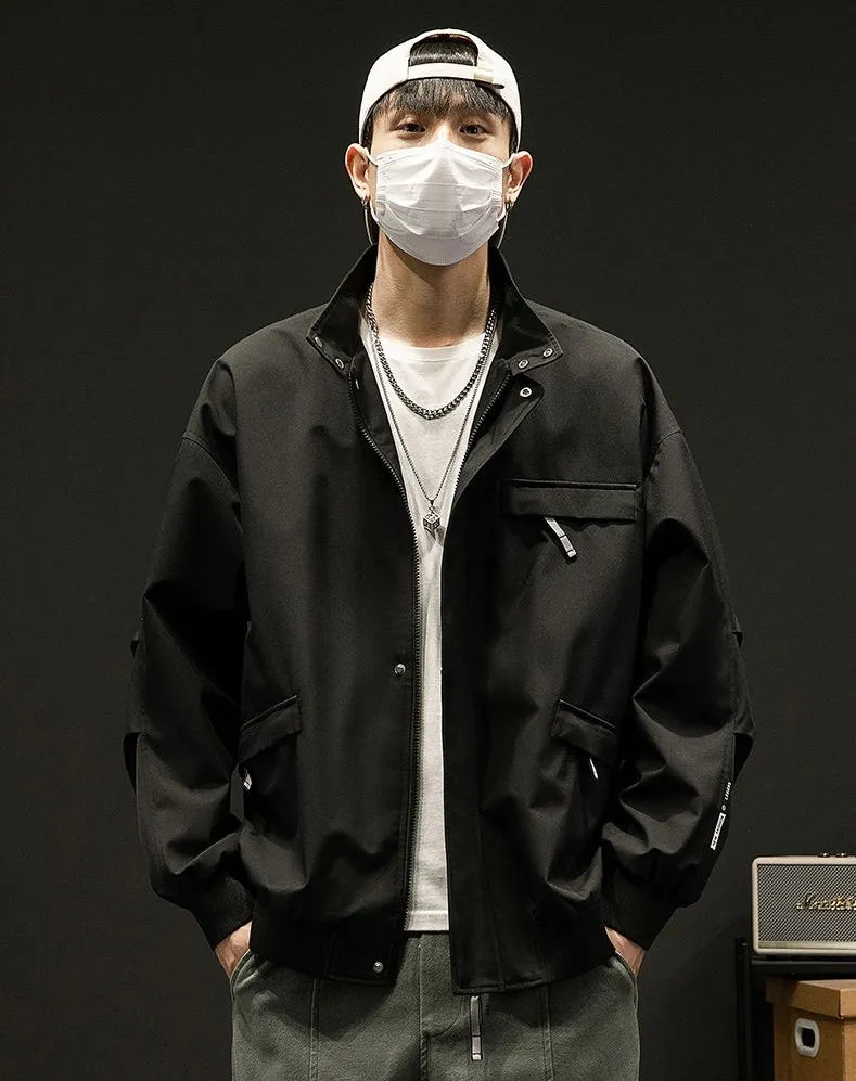 Relaxed-Fit Cargo Raincoat with Elastic Band Cuff and Full Zip