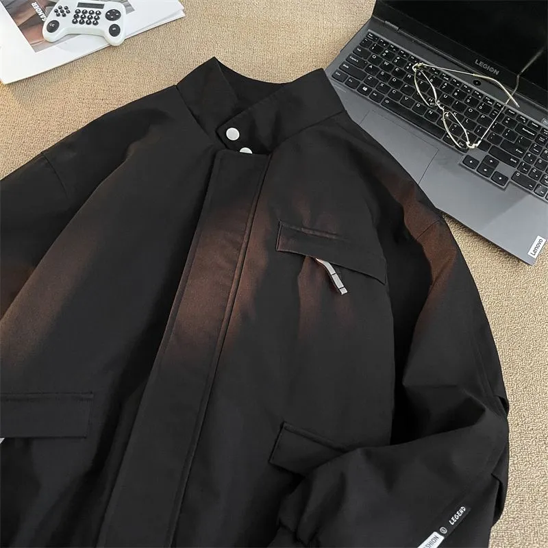 Relaxed-Fit Cargo Raincoat with Elastic Band Cuff and Full Zip