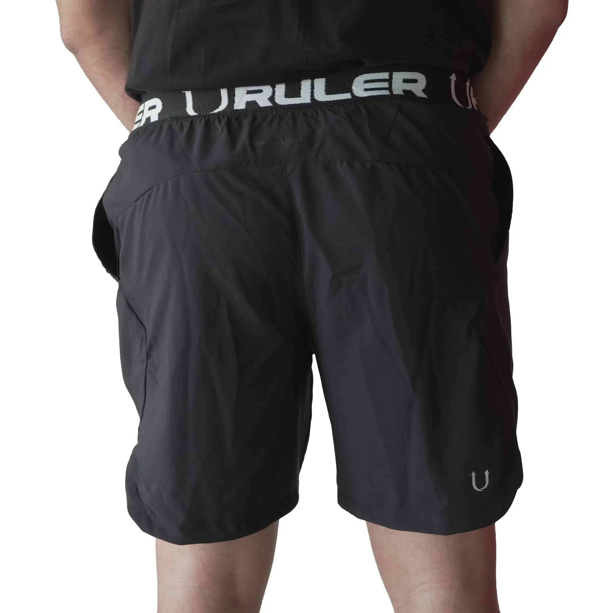 Shorts Running RULER color Negro