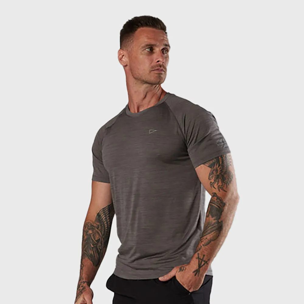 SQD Athletica - Ventilate Tee