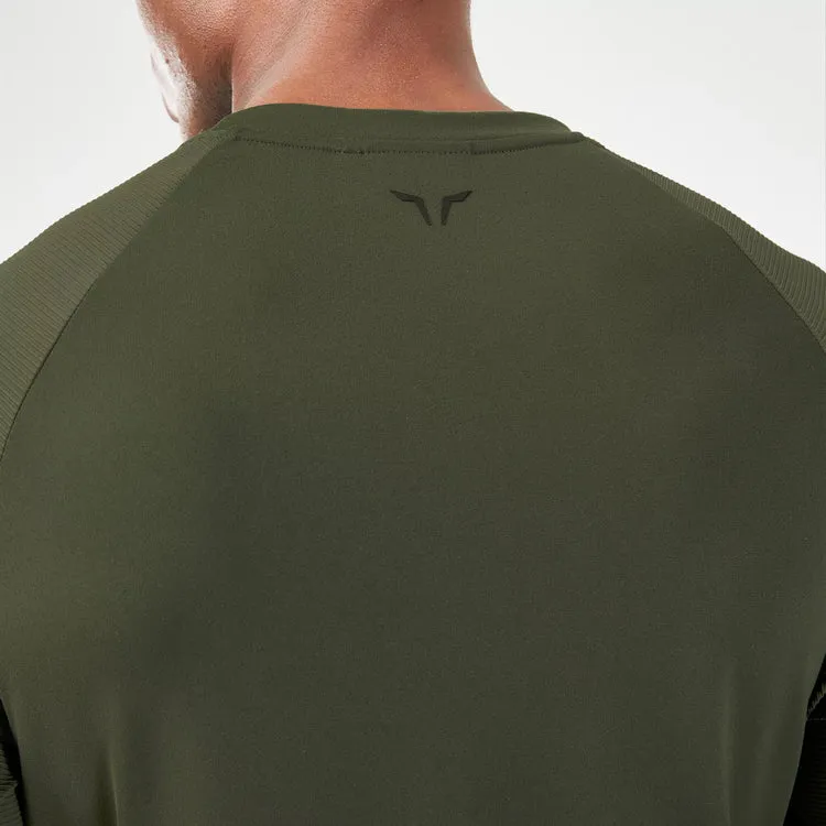SQUATWOLF STATEMENT RIBBED LONG SLEEVES TEE