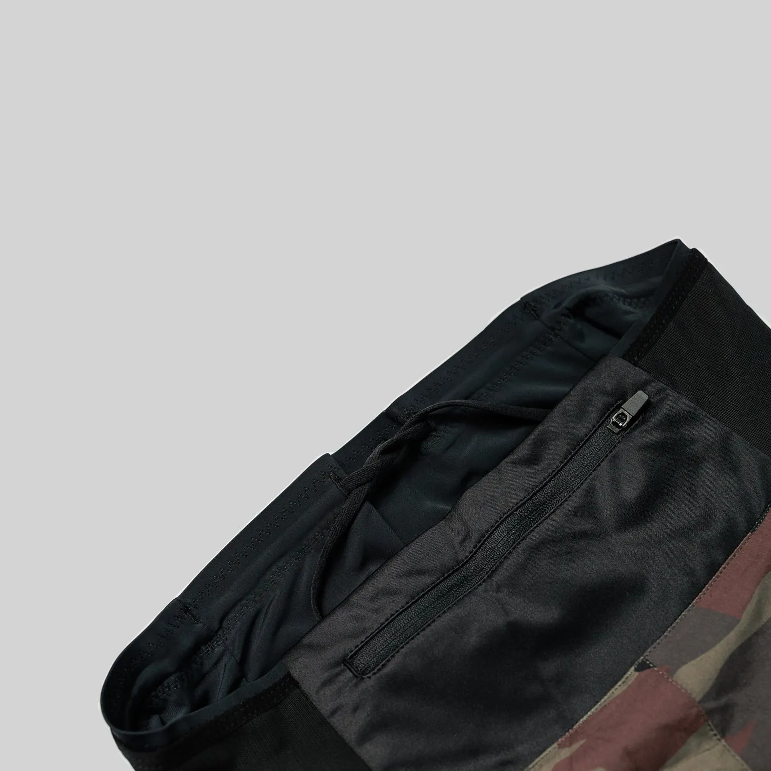 Ultra 6 Run Short Brown