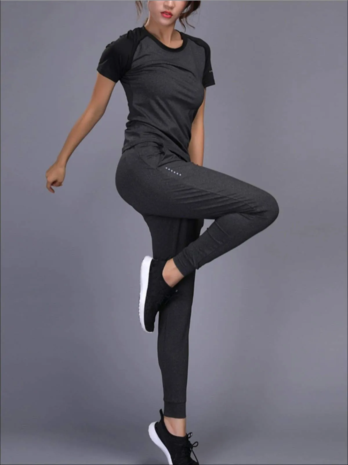 Women's Workout Top & Jogger Pants Set